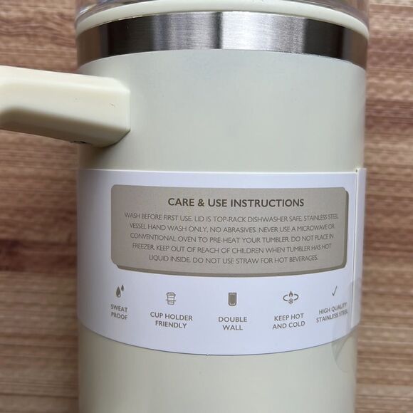 40oz hydraquench tumbler with handle in cream - Picture 8 of 12